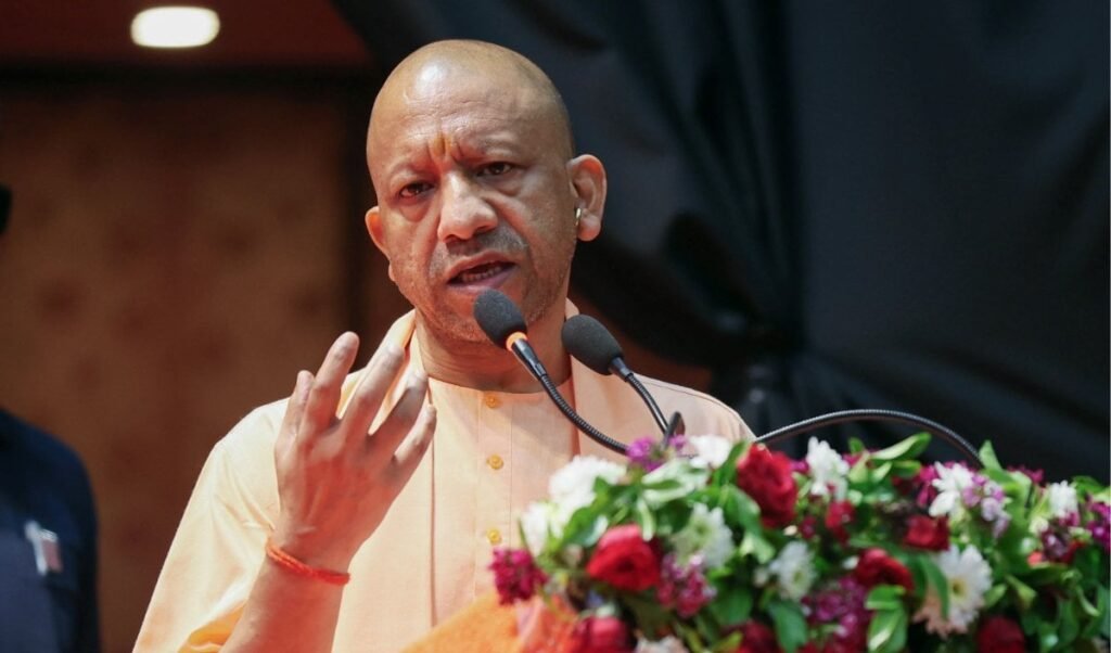 ‘जो परिणाम ‘जर्सी’ में लाए, ‘वर्दी’ में भी वैसी ही उम्मीद’, 470 खिलाड़ियों को पुलिस नियुक्ति पत्र सौंपते हुए बोले CM योगी आदित्यनाथ ‘जो परिणाम ‘जर्सी’ में लाए, ‘वर्दी’ में भी वैसी ही उम्मीद’, 470 खिलाड़ियों को पुलिस नियुक्ति पत्र सौंपते हुए बोले CM योगी आदित्यनाथ