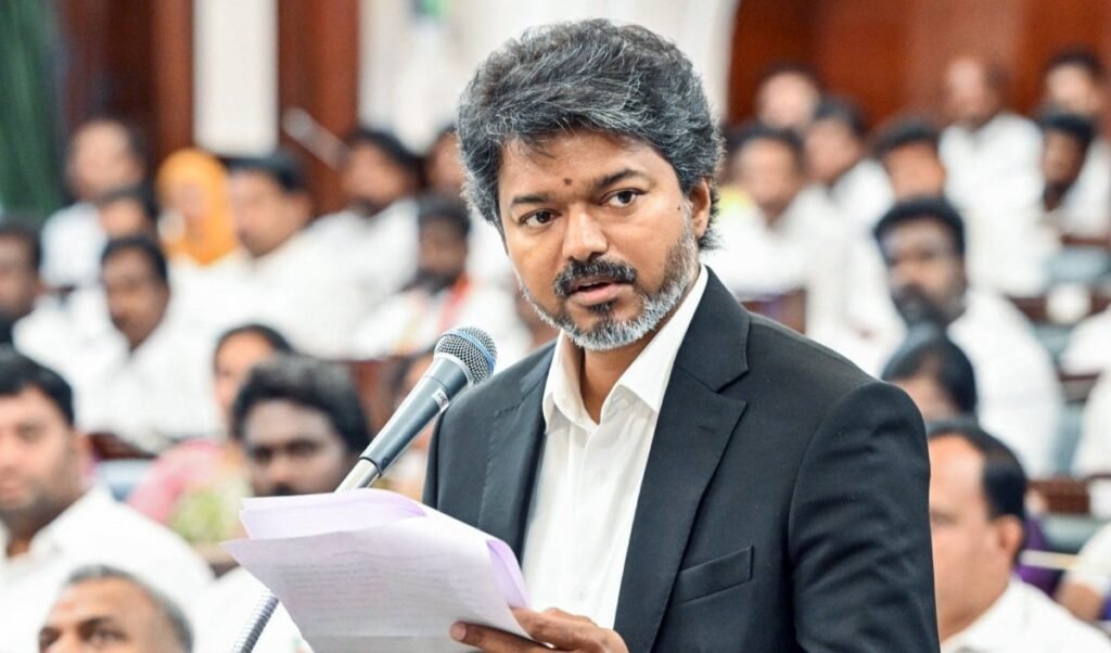 तमिलनाडु में CM विजय का ‘कामराज दांव’! DMK को सीधी चुनौती, दक्षिण में नाडर समुदाय पर नजर और BJP समर्थकों को दिखा बड़ा अवसर तमिलनाडु में CM विजय का ‘कामराज दांव’! DMK को सीधी चुनौती, दक्षिण में नाडर समुदाय पर नजर और BJP समर्थकों को दिखा बड़ा अवसर