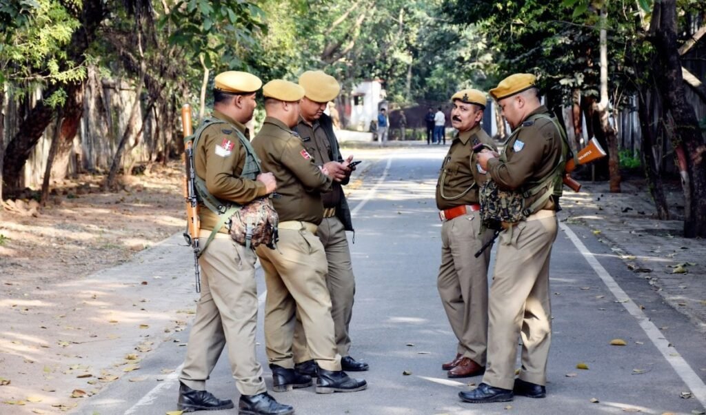 दिल्ली में 9 और 10 अक्टूबर को बंद रहेंगी शराब की दुकानें: कानून-व्यवस्था बनाए रखने के लिए आबकारी विभाग का फैसला, 20 हजार जवान तैनात दिल्ली में 9 और 10 अक्टूबर को बंद रहेंगी शराब की दुकानें: कानून-व्यवस्था बनाए रखने के लिए आबकारी विभाग का फैसला, 20 हजार जवान तैनात