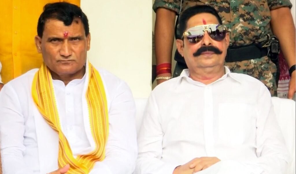 पटना MLC Seat पर JDU उम्मीदवार Neeraj Kumar के खिलाफ उतरे Anant Singh, पार्टी में बढ़ी दरार
